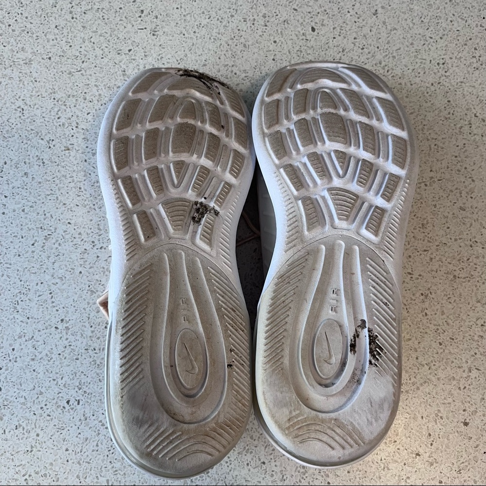 Nike air max sneakers Size UK5.5/EU39: fits AU8 - Picture 9 of 10
